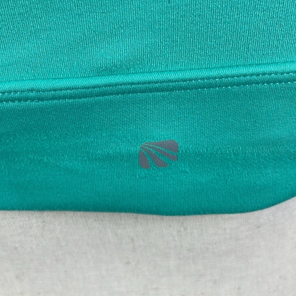 NWT Marika Mid Impact Sports Bra SZ XL Unique Back Soft Stretchy Removable Pads - Picture 6 of 9